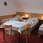 Privát Kučera *